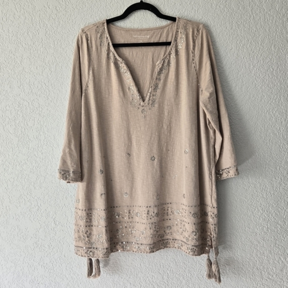 Soft‎ Surroundings L Sequin Embellished Tunic Top